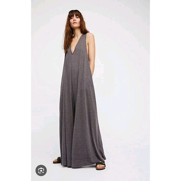 Free People Beach Fulton Jumpsuit XS Gray V-Neck Flowy Resort Boho Wide Leg - Picture 1 of 10